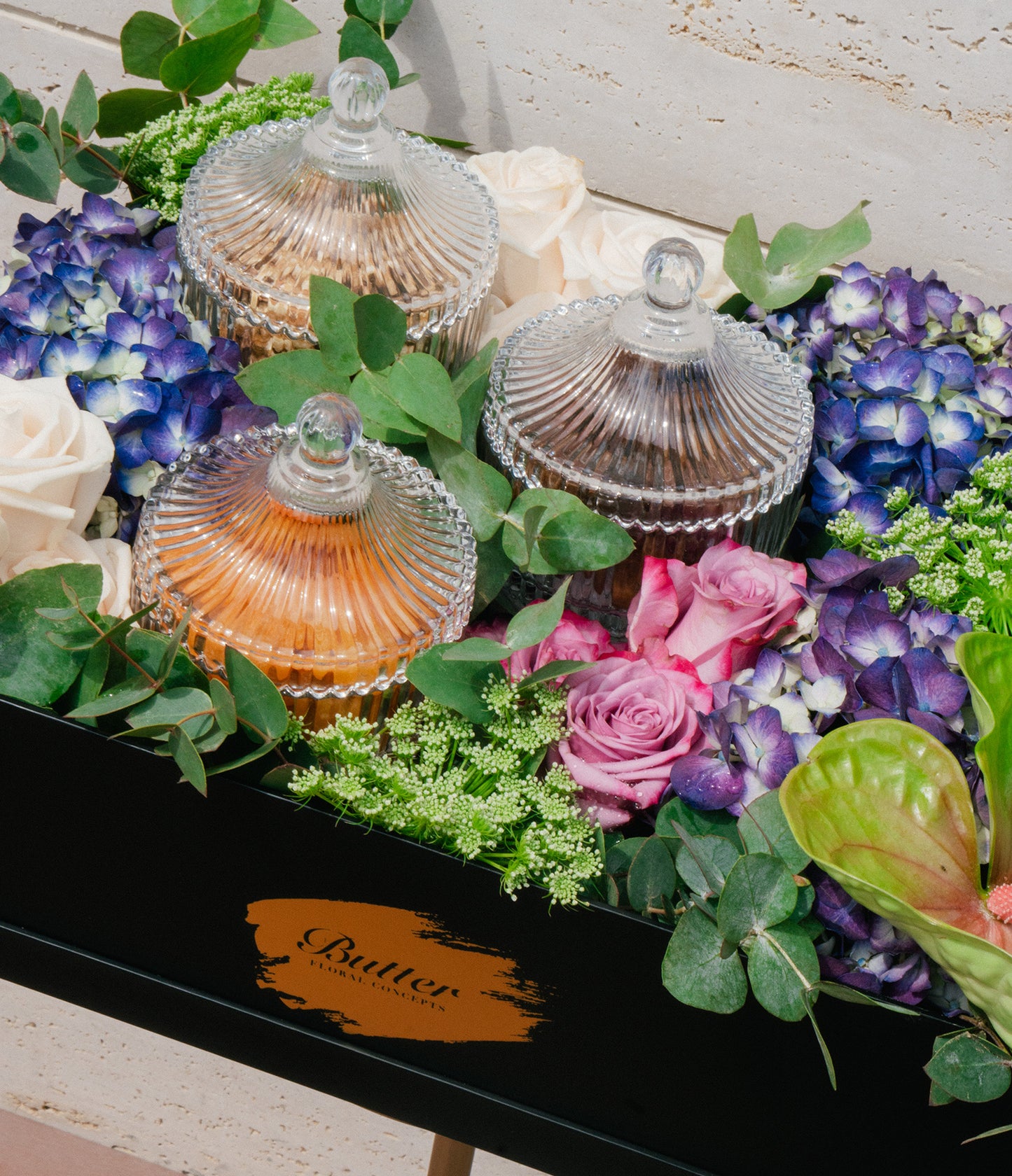 Exotica Crystal Hamper